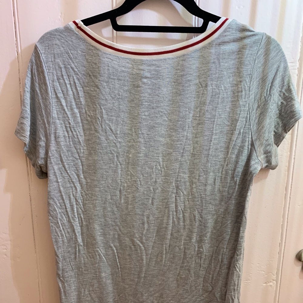 Embroidered t-shirt - Picture 2 of 2